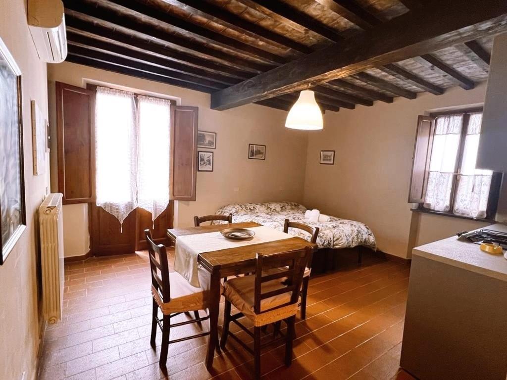 Borgo Degli Aranci Aparthotel ซานจูเลียโน แตร์เม ภายนอก รูปภาพ