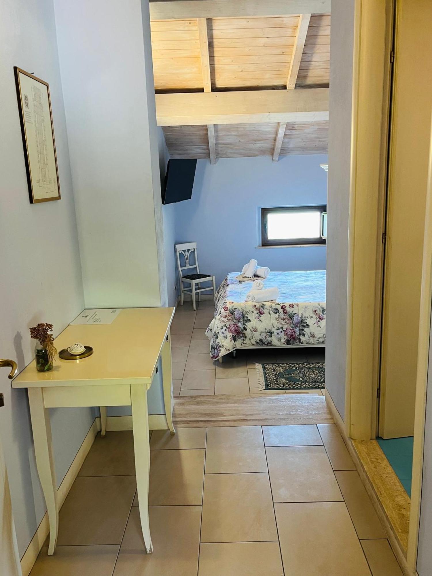 Borgo Degli Aranci Aparthotel ซานจูเลียโน แตร์เม ภายนอก รูปภาพ