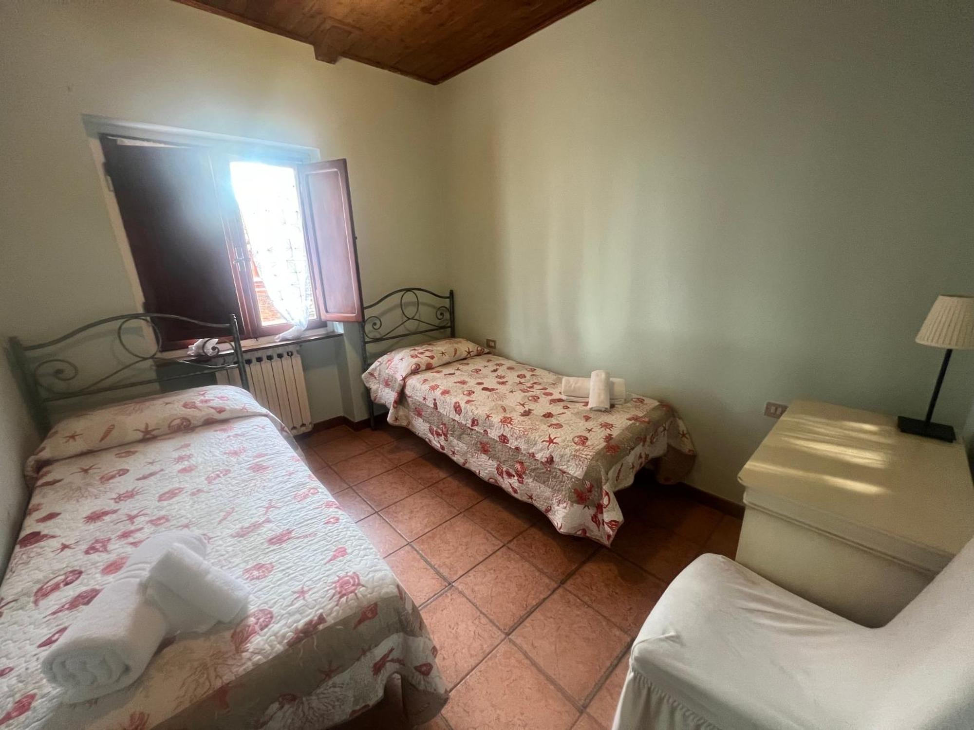 Borgo Degli Aranci Aparthotel ซานจูเลียโน แตร์เม ภายนอก รูปภาพ