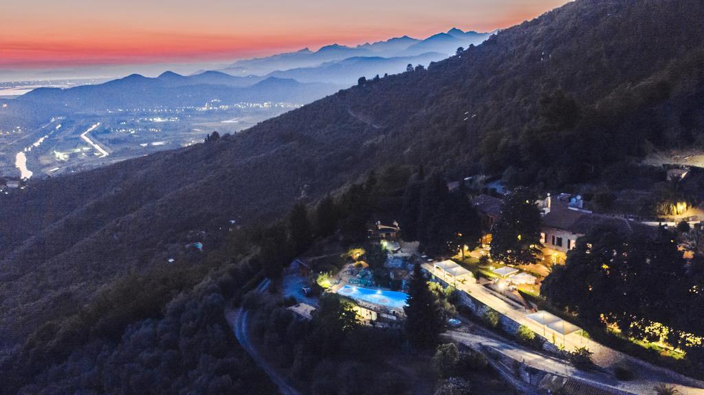 Borgo Degli Aranci Aparthotel ซานจูเลียโน แตร์เม ภายนอก รูปภาพ