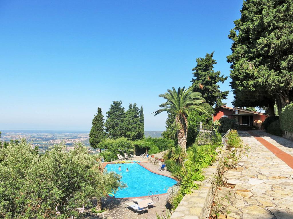 Borgo Degli Aranci Aparthotel ซานจูเลียโน แตร์เม ภายนอก รูปภาพ