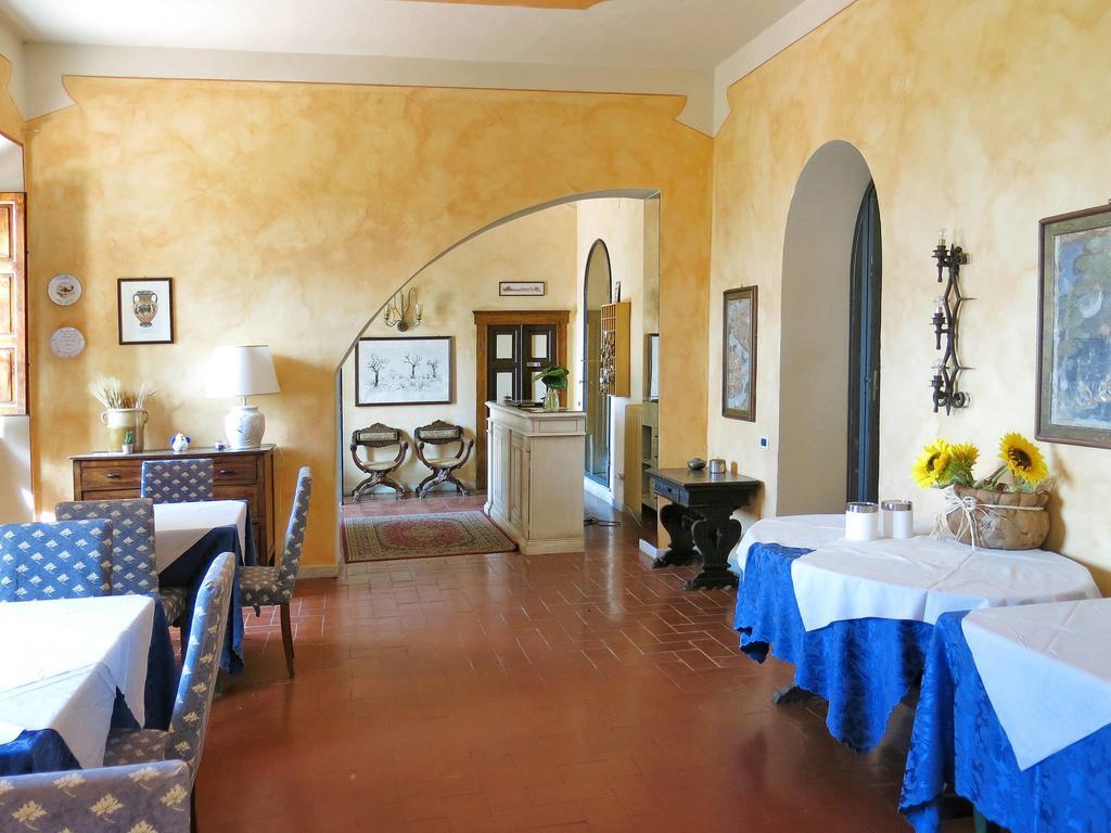Borgo Degli Aranci Aparthotel ซานจูเลียโน แตร์เม ภายนอก รูปภาพ