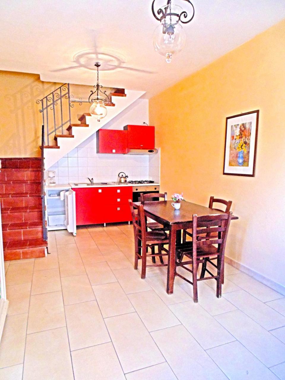 Borgo Degli Aranci Aparthotel ซานจูเลียโน แตร์เม ภายนอก รูปภาพ